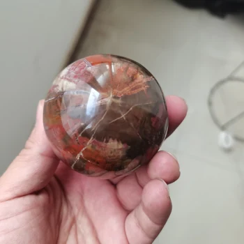70mm Punane Roos Kivistunud Puit Kera Fossiilsete Avärav Quartz Crystal ball Madagaskar Puidust Alus Figuriin Dekoratiivne Kunst 1TK